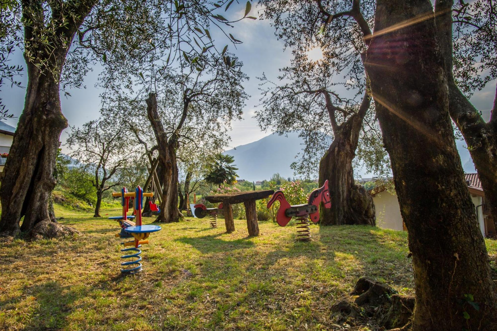 Agritur Eden Marone Villa Riva del Garda Exterior photo